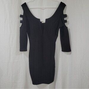 Sarah la Size Medium Black Deep V Cold Shoulder Chic Long Sleeve Dress